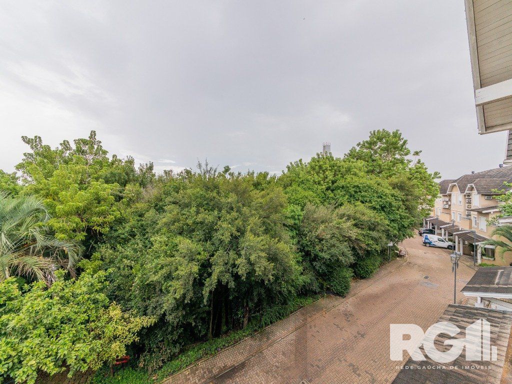 EXCLUSIVIDADE Belíssima casa de 4 suítes + gabinete no condomínio fechado Terra Mater com vista exuberante para o bosque, próximo da portaria e infraestrutura. — foto 40