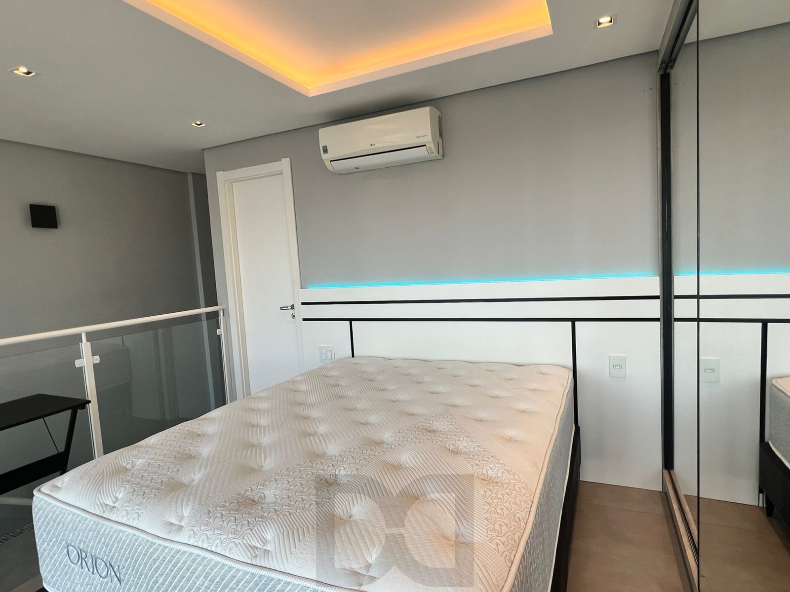 Apartamento duplex a venda, mobiliado e decorado, planta de 57 m2 com 1 dormitório, 2 vagas e 1 depósito. — foto 24