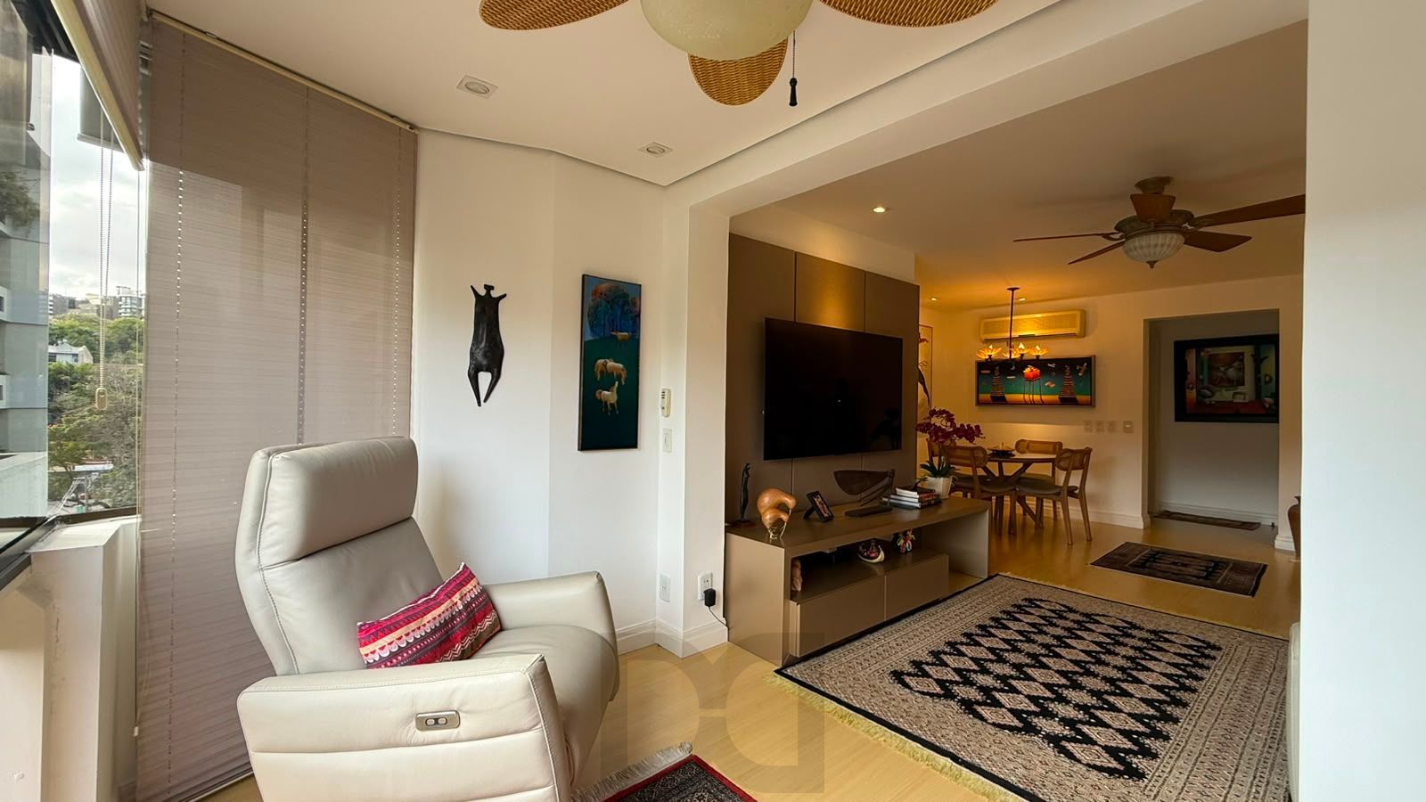 Lindo Apartamento a venda Semimobiliado de 2 Quartos no Bairro Petrópolis, Porto Alegre — foto 7
