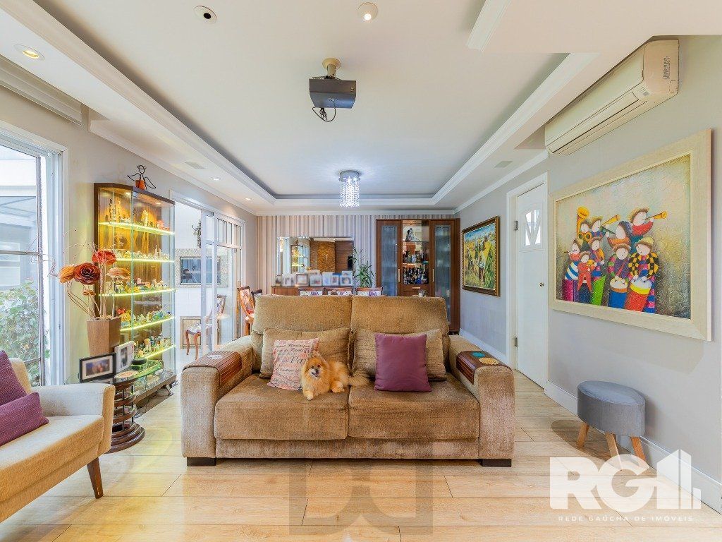 EXCLUSIVIDADE Belíssima casa de 4 suítes + gabinete no condomínio fechado Terra Mater com vista exuberante para o bosque, próximo da portaria e infraestrutura. — foto 8