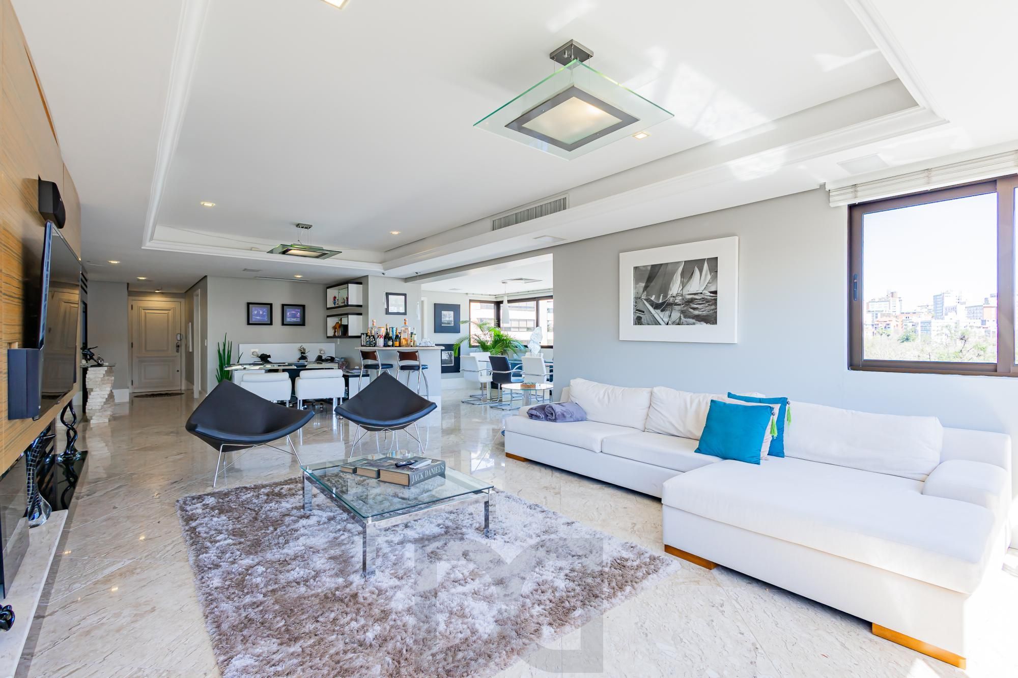 Espetacular apartamento 3 suítes 3 vagas com infra completa no Moinhos de Vento — foto 2