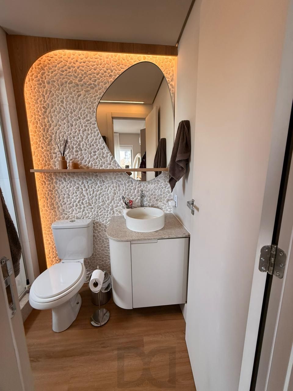 Apartamento mobiliado e decorado em alto padrão a venda no Quintal Moinhos. — foto 12