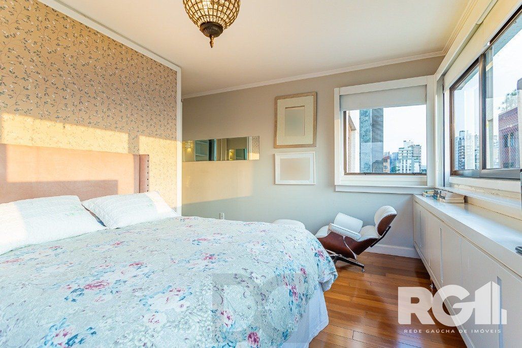 Apartamento semimobiliado, 167 m², 3 suítes e 3 vagas de garagem no bairro Bela Vista. — foto 20