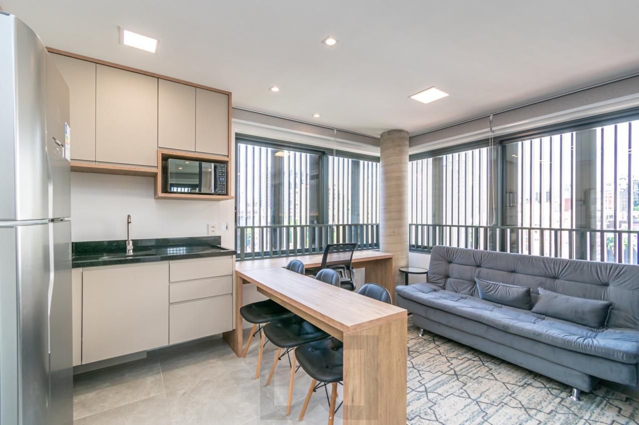 Loft de alto padrão construtivo no bairro Moinhos de Vento, planta de 29,60 m2 privativos com porcelanato, forro em gesso e aberturas em alumínio com vidros duplos. — foto 26
