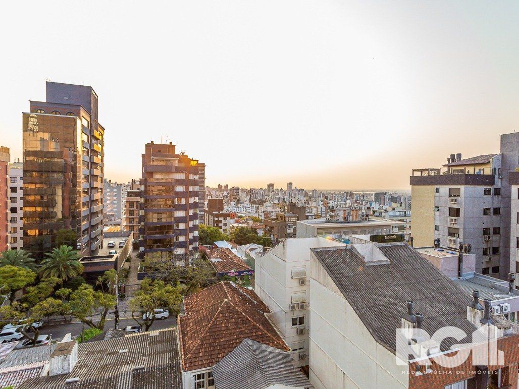 Apartamento semimobiliado, 167 m², 3 suítes e 3 vagas de garagem no bairro Bela Vista. — foto 25
