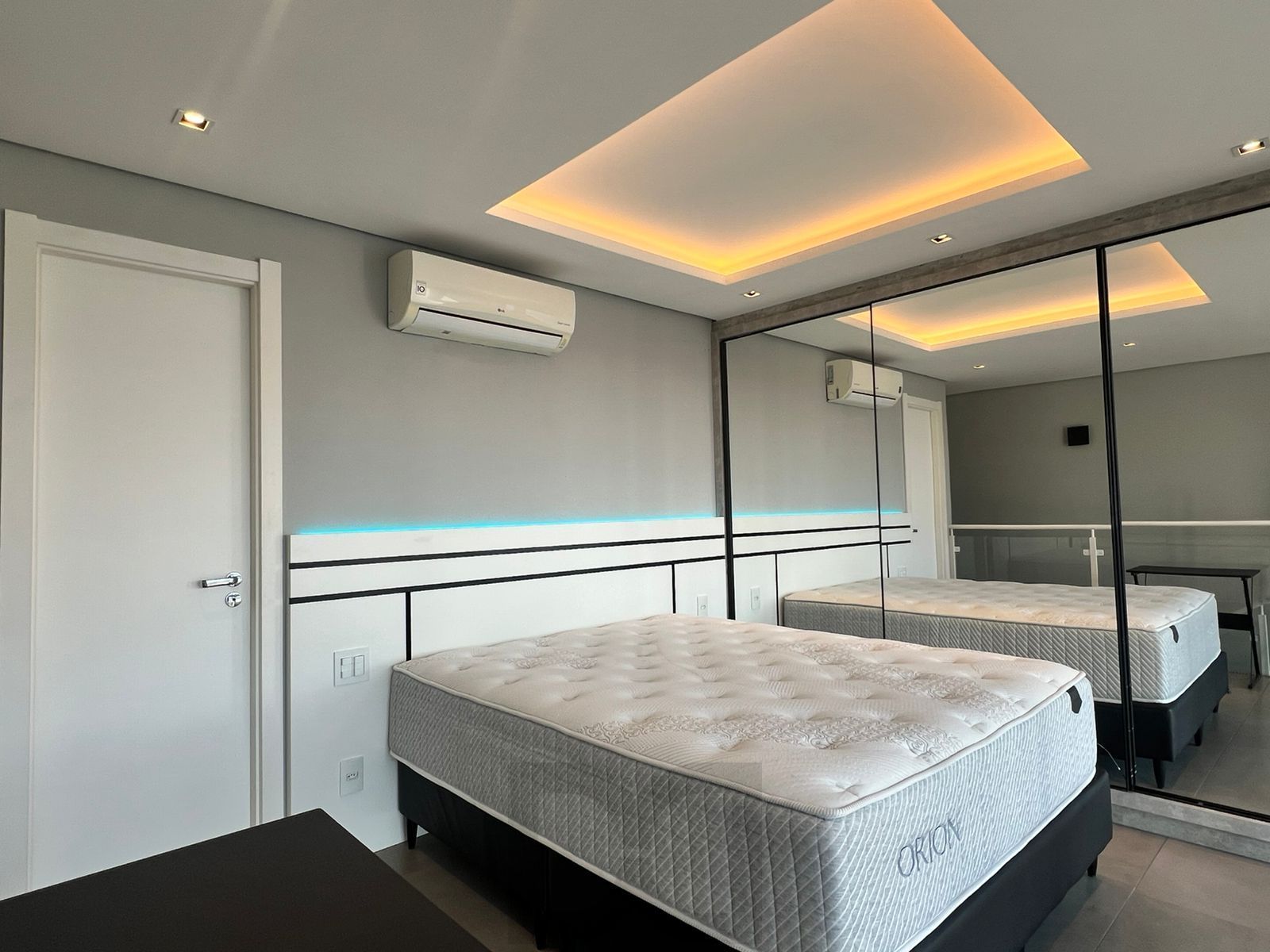Apartamento duplex a venda, mobiliado e decorado, planta de 57 m2 com 1 dormitório, 2 vagas e 1 depósito. — foto 25