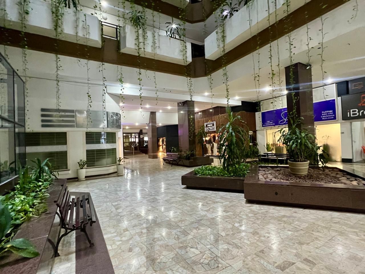 Clínica Odontológica mobiliada e equipada, 38 m2 com 2 vagas individuais na Av. Vinte e Quatro de Outubro — foto 13