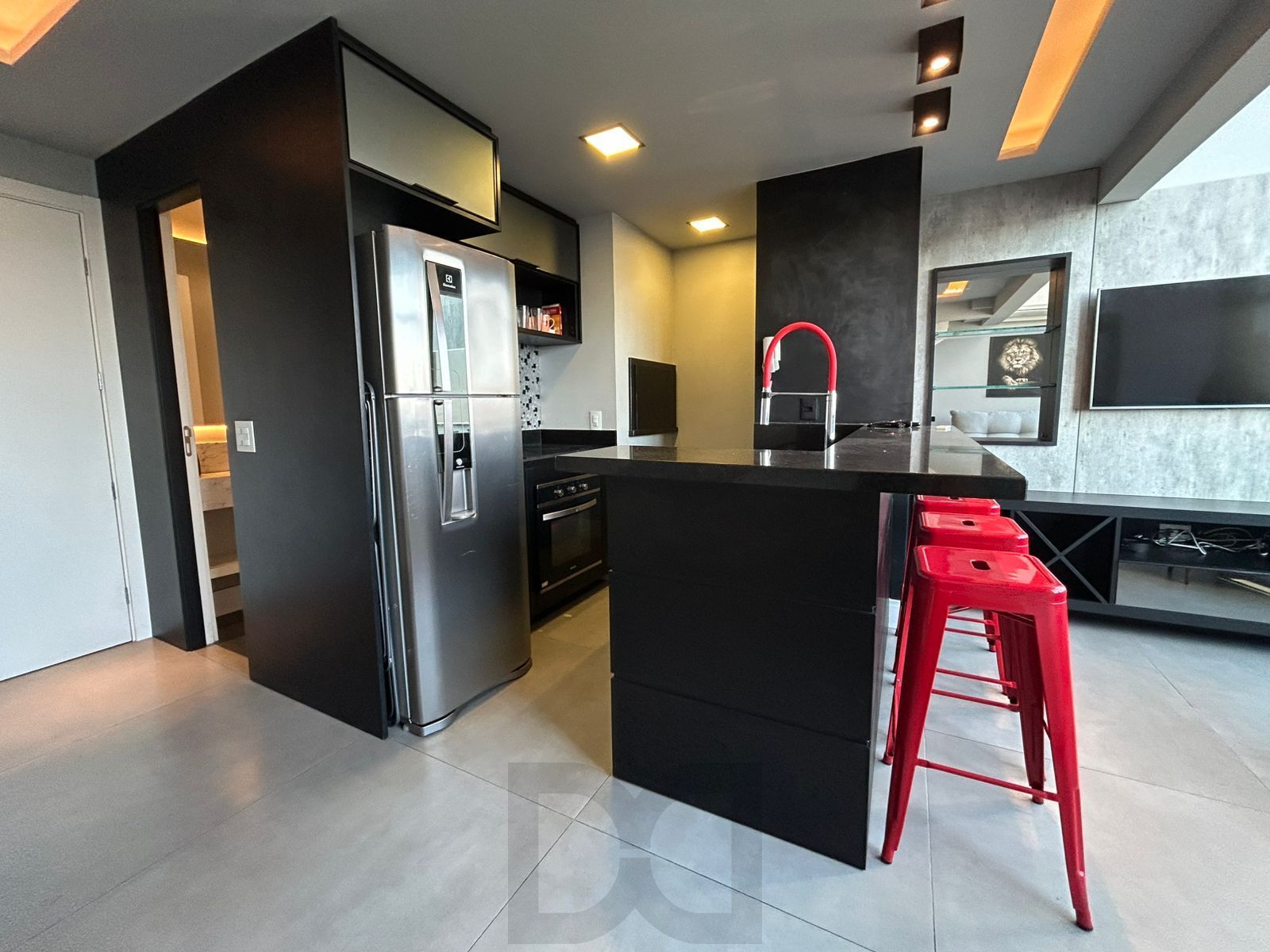 Apartamento duplex a venda, mobiliado e decorado, planta de 57 m2 com 1 dormitório, 2 vagas e 1 depósito. — foto 12