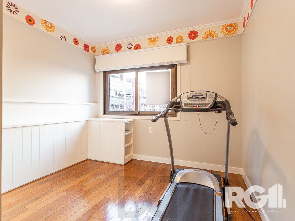 Apartamento semimobiliado, 167 m², 3 suítes e 3 vagas de garagem no bairro Bela Vista. — foto 30