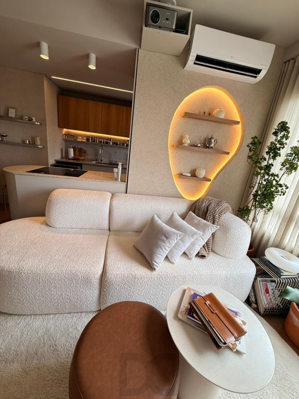 Apartamento mobiliado e decorado em alto padrão a venda no Quintal Moinhos. — foto 2