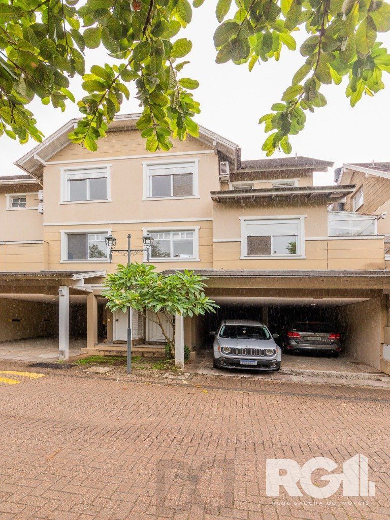 EXCLUSIVIDADE Belíssima casa de 4 suítes + gabinete no condomínio fechado Terra Mater com vista exuberante para o bosque, próximo da portaria e infraestrutura. — foto 43
