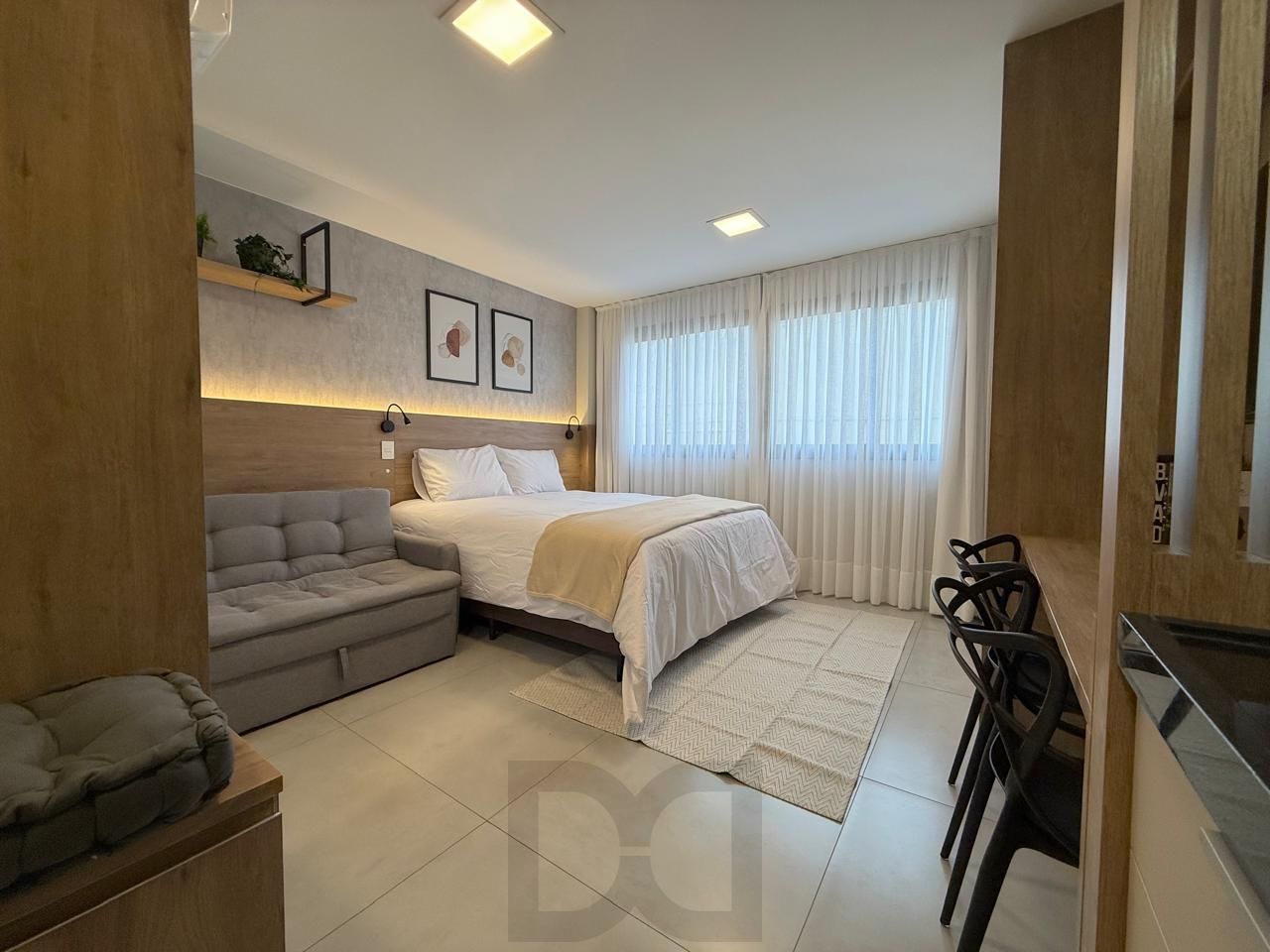 1d Mobiliado e Decorado à venda Porteira Fechada c/Enxoval Completo na Anita esquina Carlos Gomes — foto 4