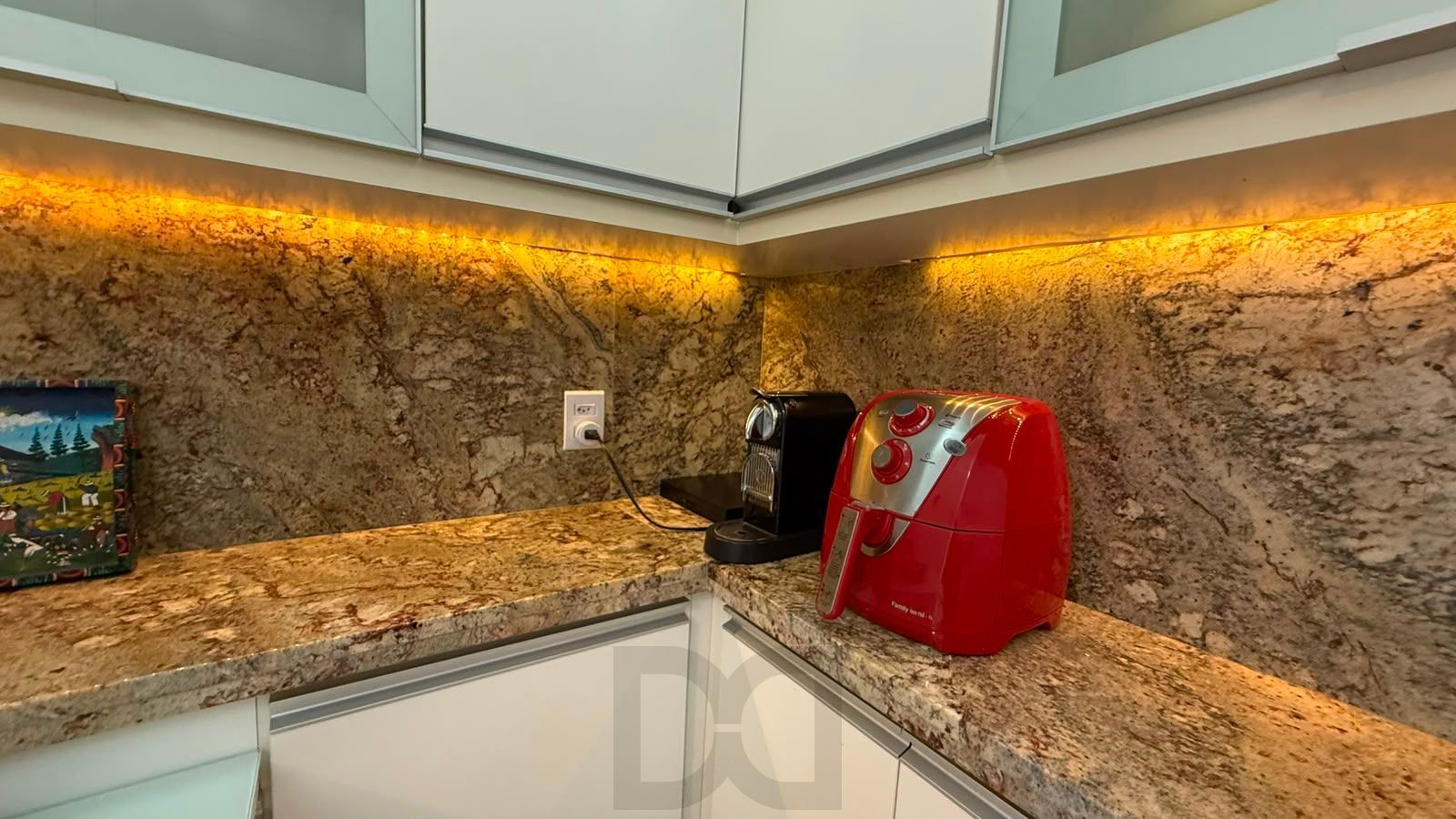 Lindo Apartamento a venda Semimobiliado de 2 Quartos no Bairro Petrópolis, Porto Alegre — foto 13