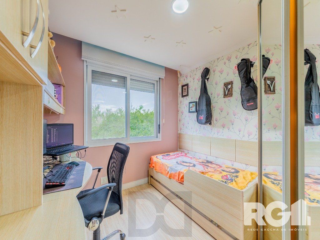 EXCLUSIVIDADE Belíssima casa de 4 suítes + gabinete no condomínio fechado Terra Mater com vista exuberante para o bosque, próximo da portaria e infraestrutura. — foto 38