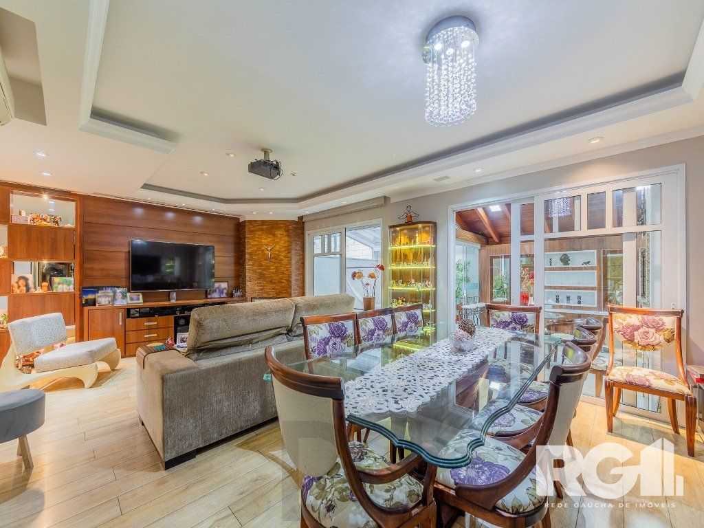 EXCLUSIVIDADE Belíssima casa de 4 suítes + gabinete no condomínio fechado Terra Mater com vista exuberante para o bosque, próximo da portaria e infraestrutura. — foto 6