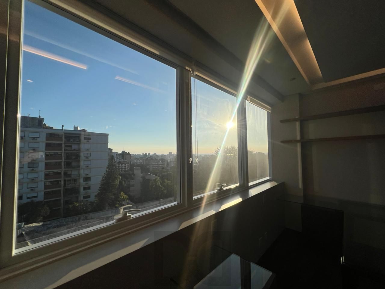 Sala comercial mobiliada com 40 m2 para alugar na Av. Anita Garibaldi. — foto 4