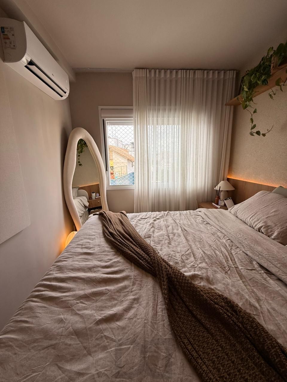 Apartamento mobiliado e decorado em alto padrão a venda no Quintal Moinhos. — foto 16