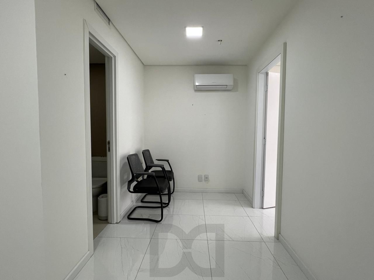 Sala comercial com 44 m2 a venda no Trend Nova Carlos Gomes. — foto 5