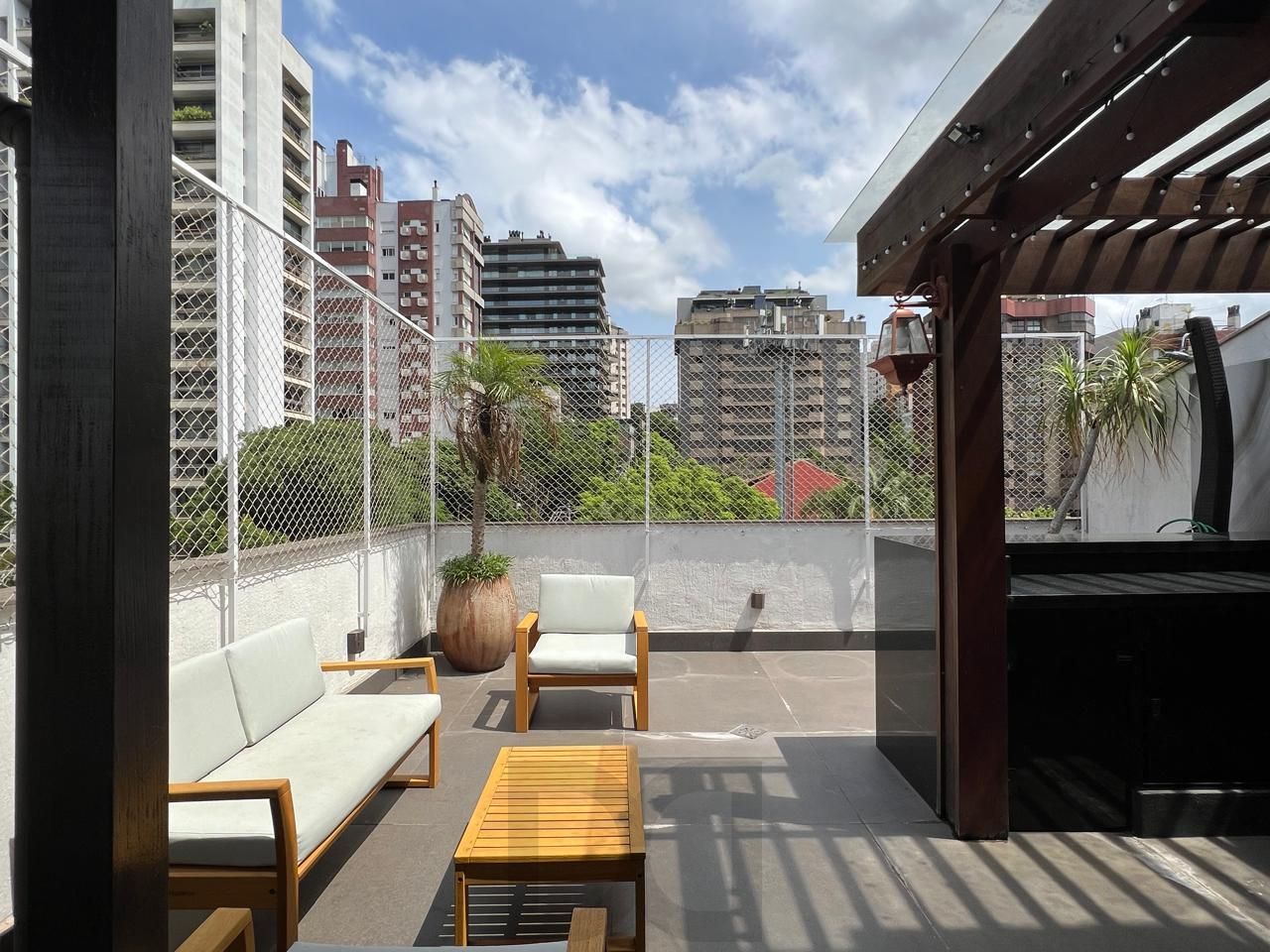 Lindíssima Cobertura Semimobiliada, com 176m2, 3 dorm. no bairro Mont'Serrat. — foto 8
