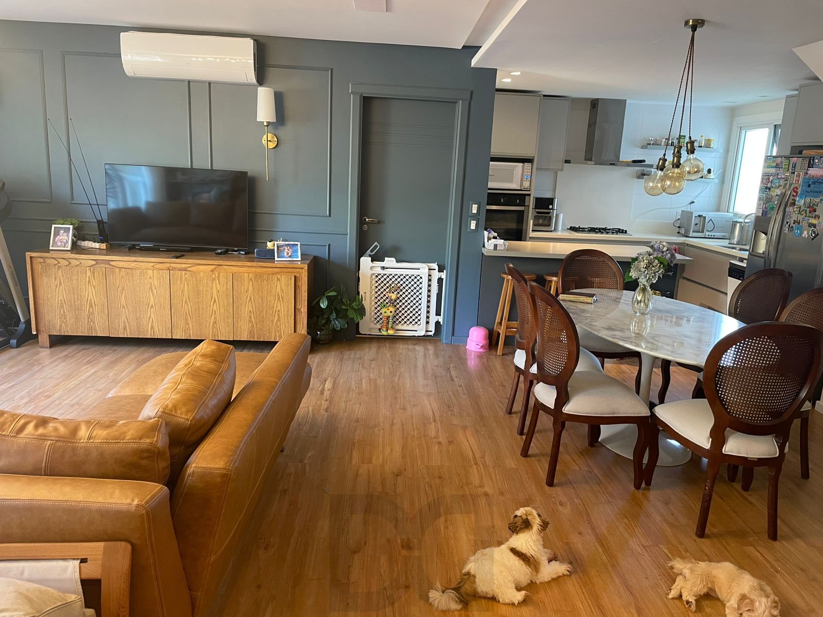 Apartamento à VENDA, com ótima planta de 137 m² privativos, 3 SUÍTES, 2 vagas, em um condominio com INFRAESTRUTURA DE RESORT, bairro RIO BRANCO. — foto 2