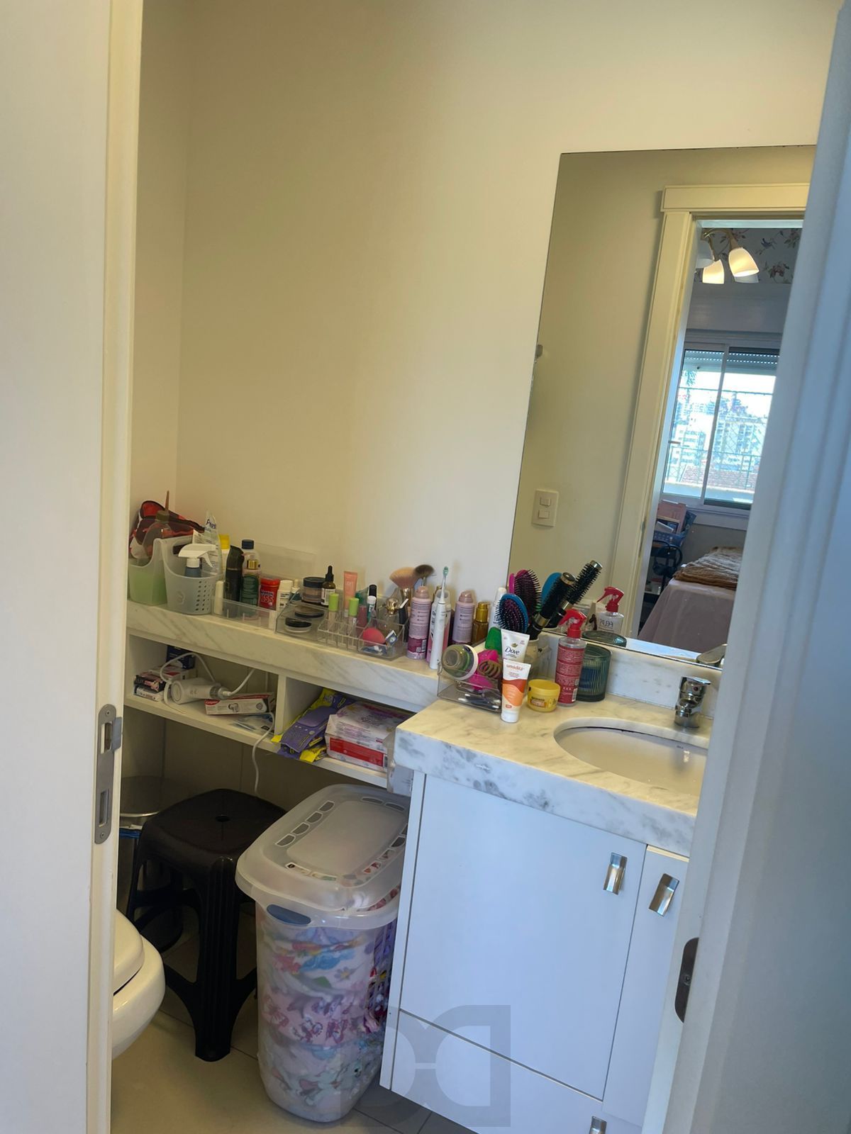 Apartamento à VENDA, com ótima planta de 137 m² privativos, 3 SUÍTES, 2 vagas, em um condominio com INFRAESTRUTURA DE RESORT, bairro RIO BRANCO. — foto 14