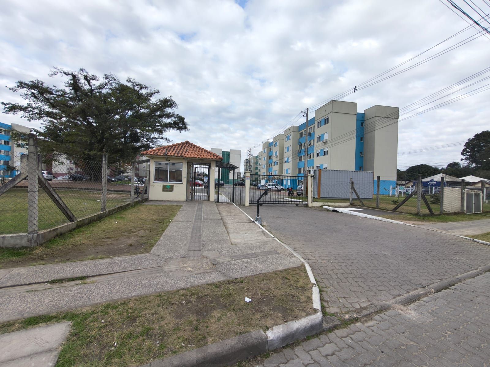 Apartamento à venda 2 dormitórios semi mobiliado - Porto Alegre/RS — foto 3