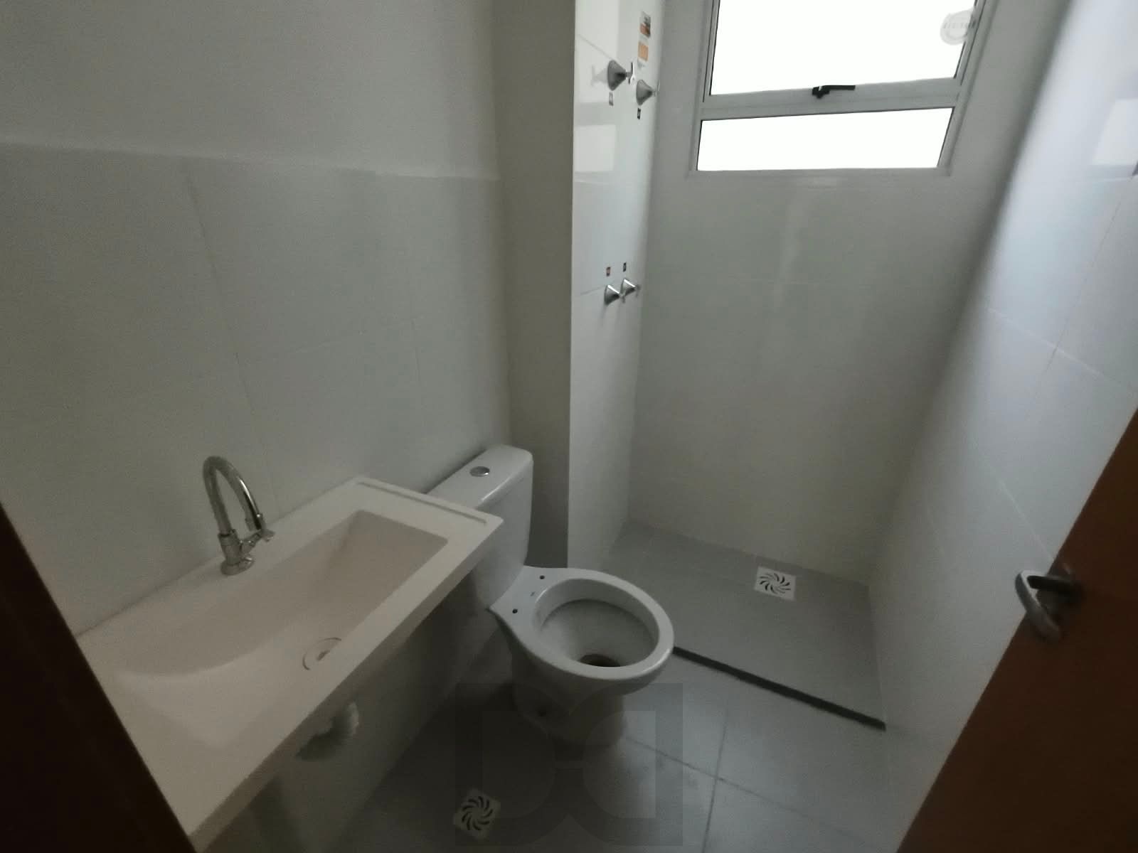 Apartamento térreo, 2 dormitórios e uma vaga de garagem, Zona Sul de Porto Alegre — foto 12