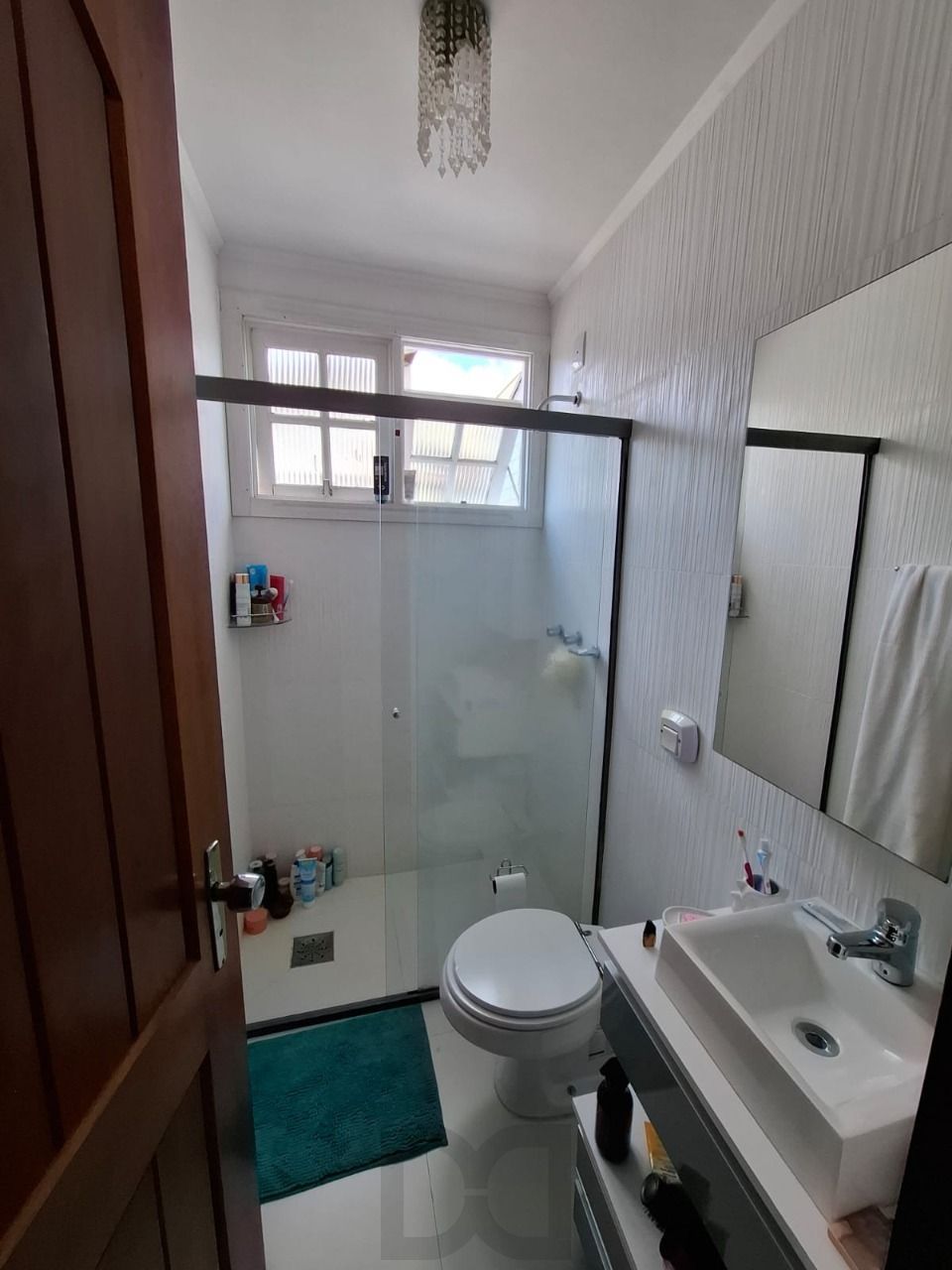 Casa em Porto Alegre, no bairro Ipanema, com 3 dormitório(s), e 3 banheiros, à venda. — foto 11