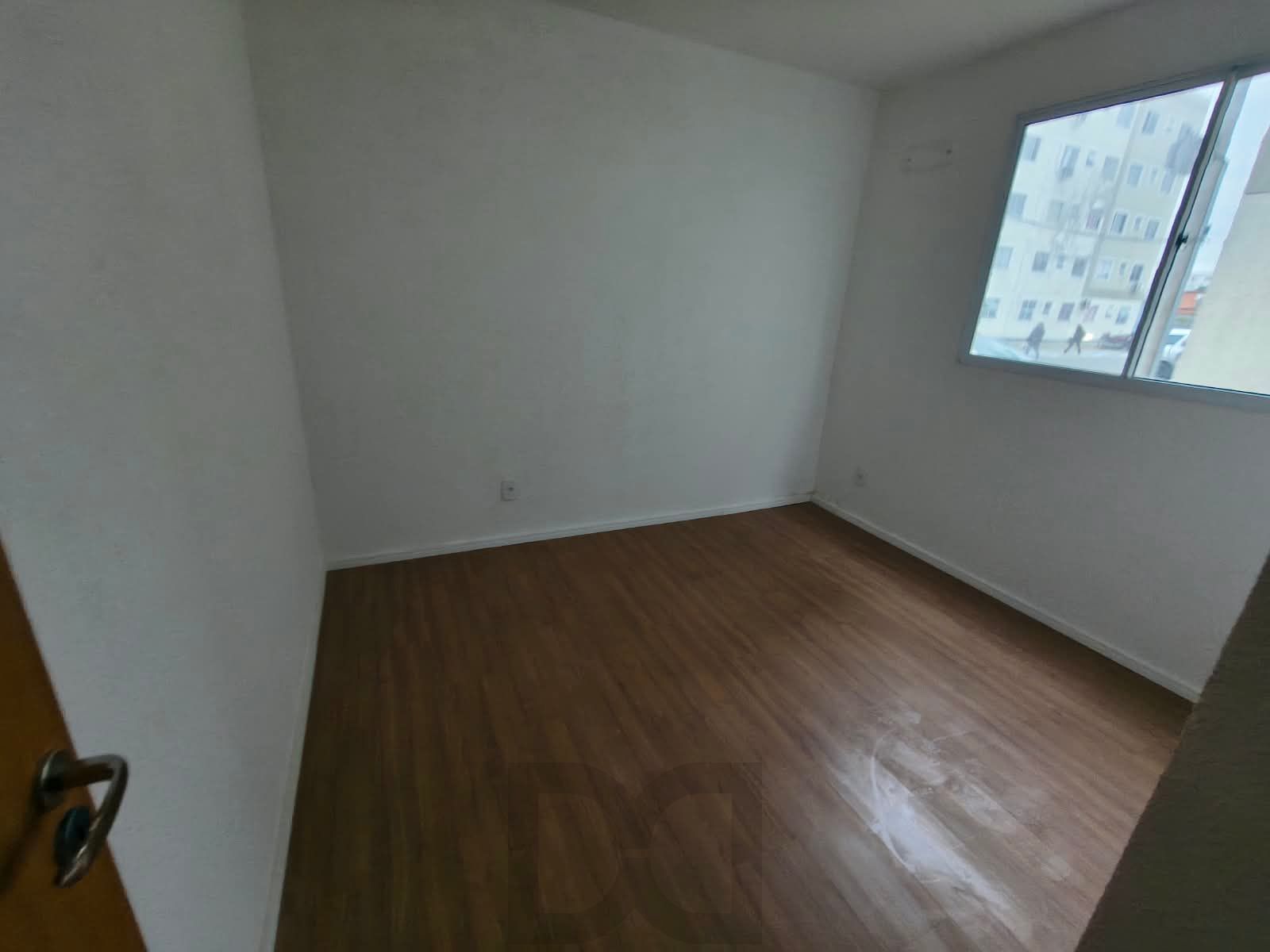 Apartamento térreo, 2 dormitórios e uma vaga de garagem, Zona Sul de Porto Alegre — foto 11