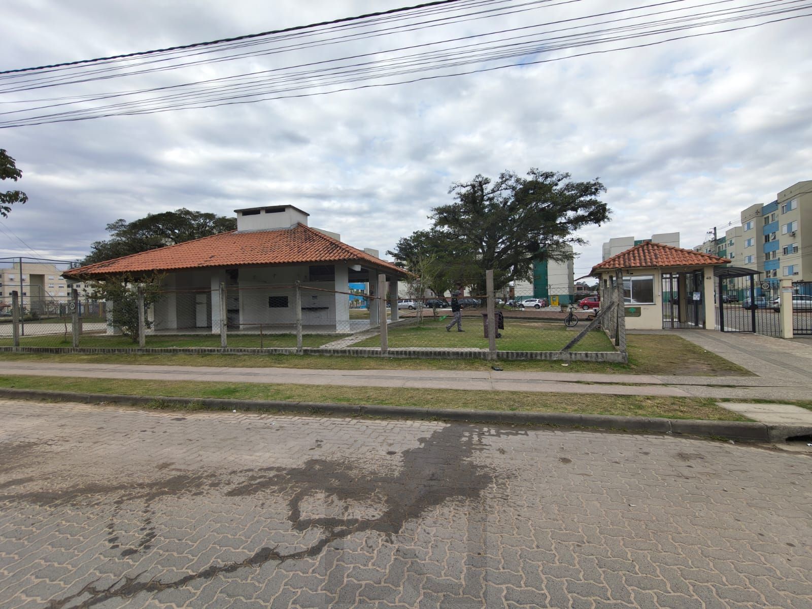 Apartamento à venda 2 dormitórios semi mobiliado - Porto Alegre/RS — foto 4