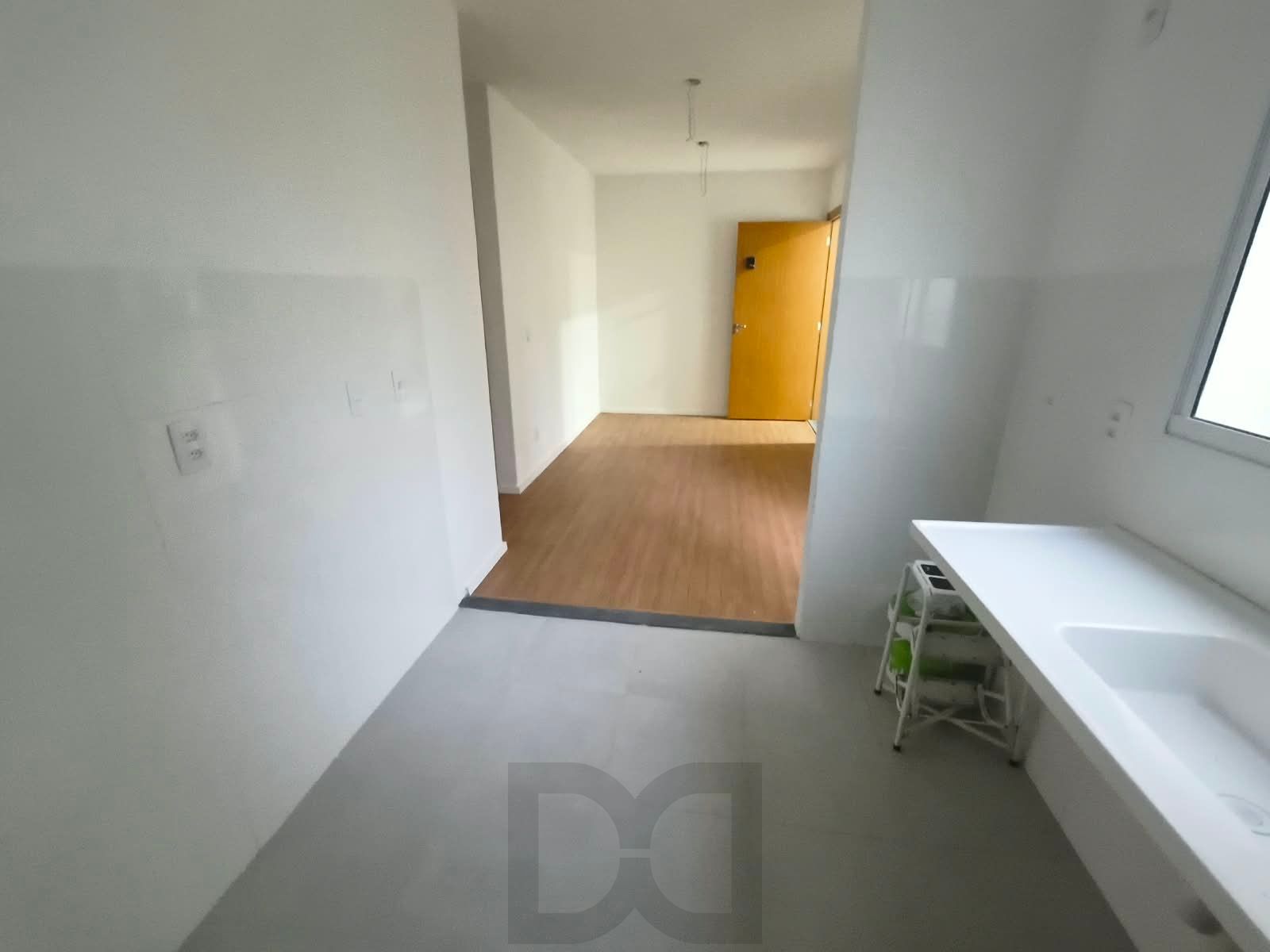 Apartamento térreo, 2 dormitórios e uma vaga de garagem, Zona Sul de Porto Alegre — foto 8