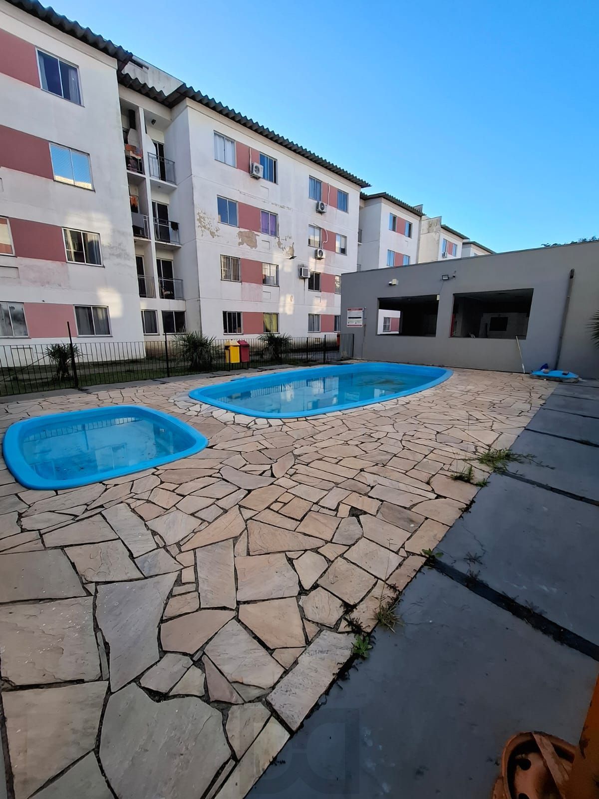 Apartamento 2 dromitórios - bairro restinga. — foto 1