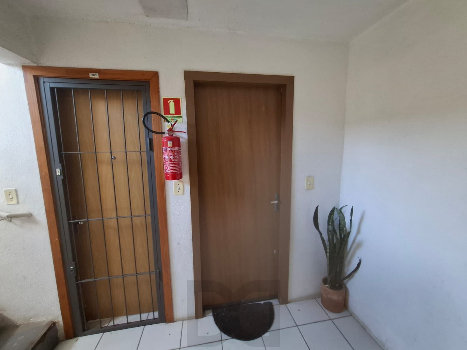 Apartamento à venda 2 dormitórios Bairro Restinga - Porto Alegre/RS — foto 10