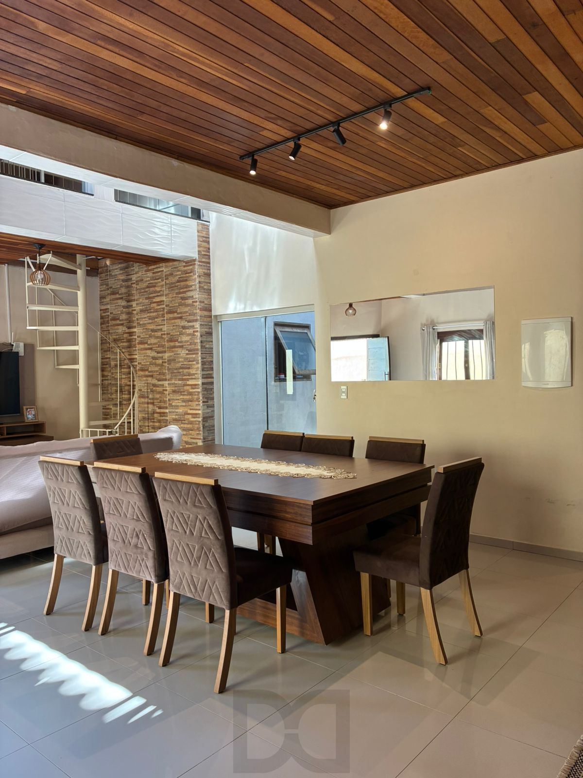 Casa á venda 3 Dormitórios sendo 1 suíte -Hípica Boulevard - Porto Alegre/RS — foto 5
