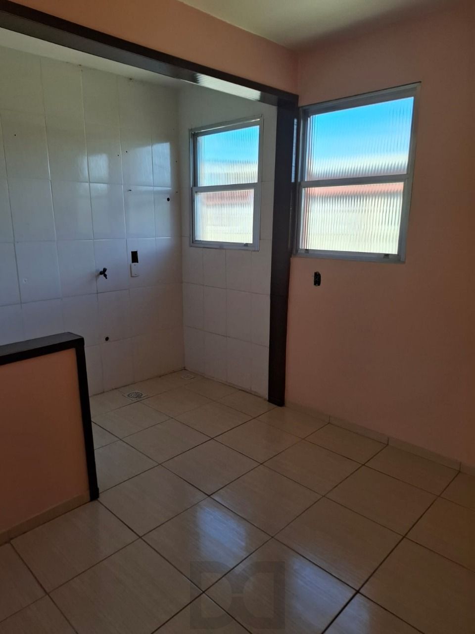 Apartamento Bairro Camaquã 2 dormitórios — foto 9