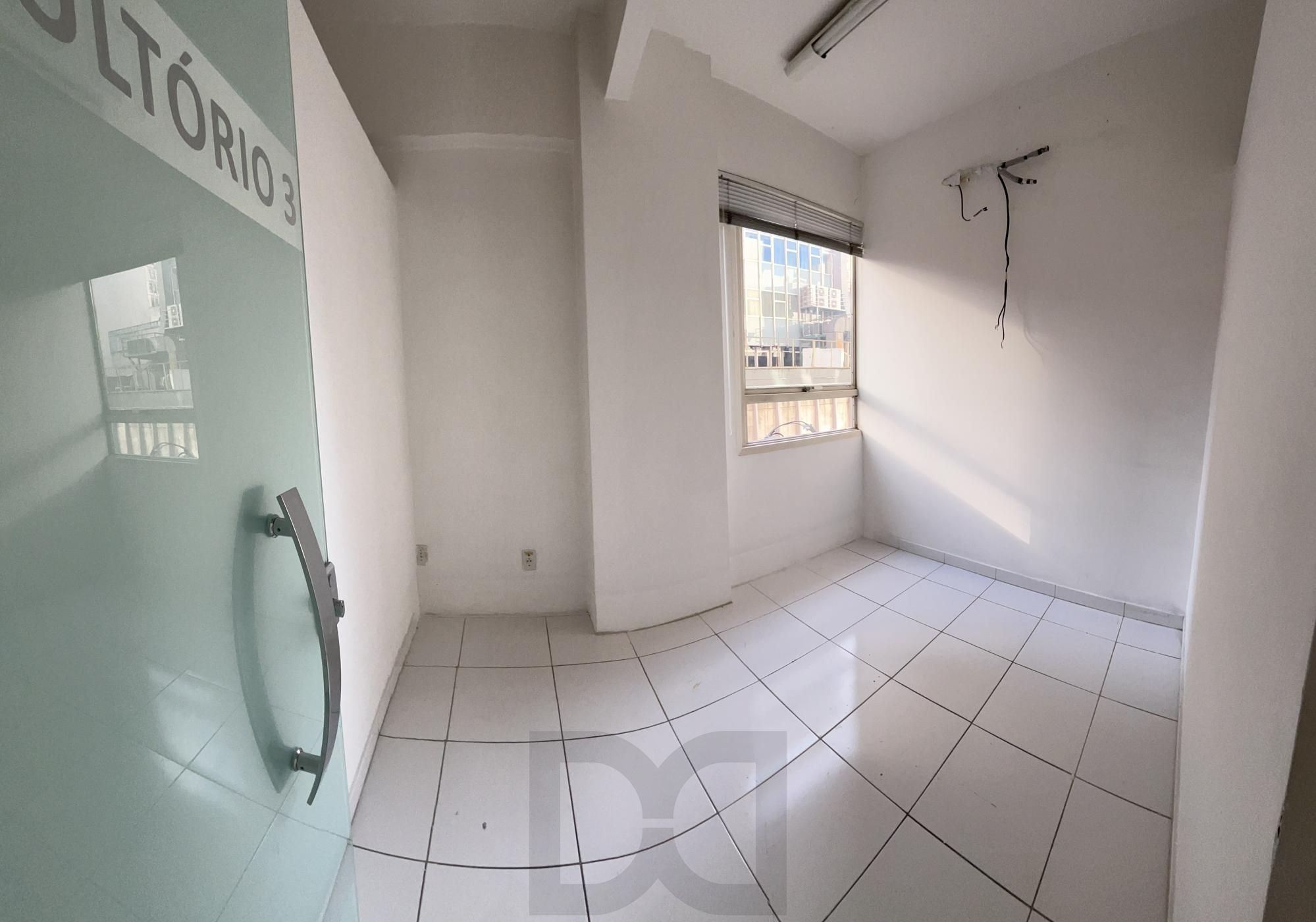Excelente Oportunidade! Sala comercial para venda no centro de Porto Alegre. — foto 22
