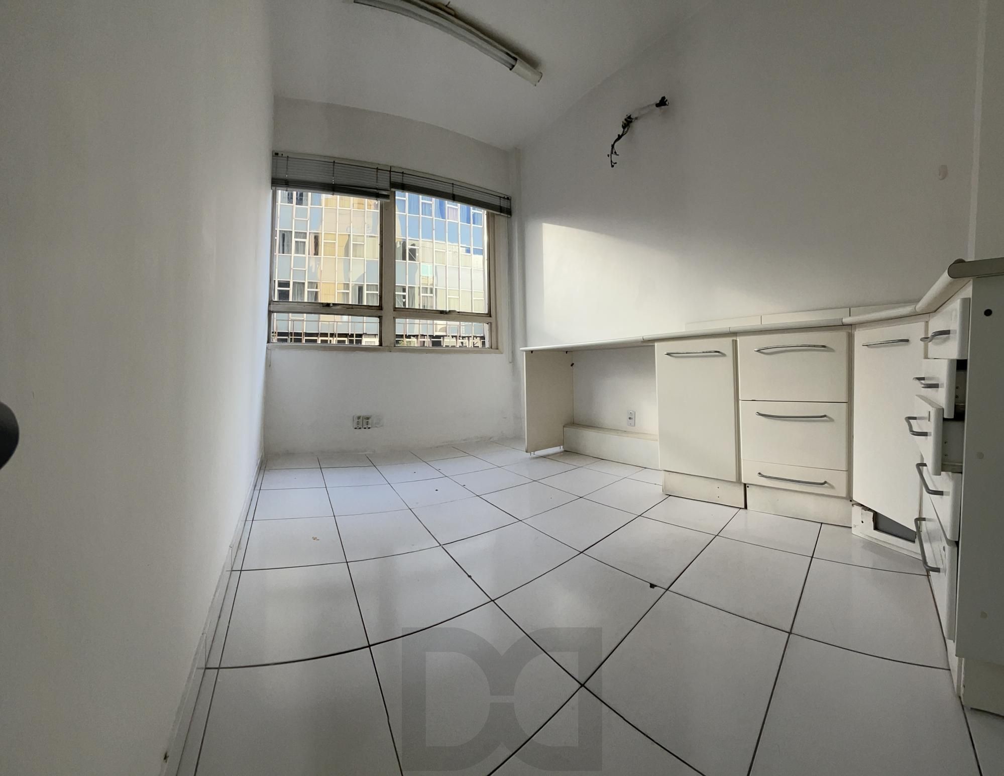 Excelente Oportunidade! Sala comercial para venda no centro de Porto Alegre. — foto 24