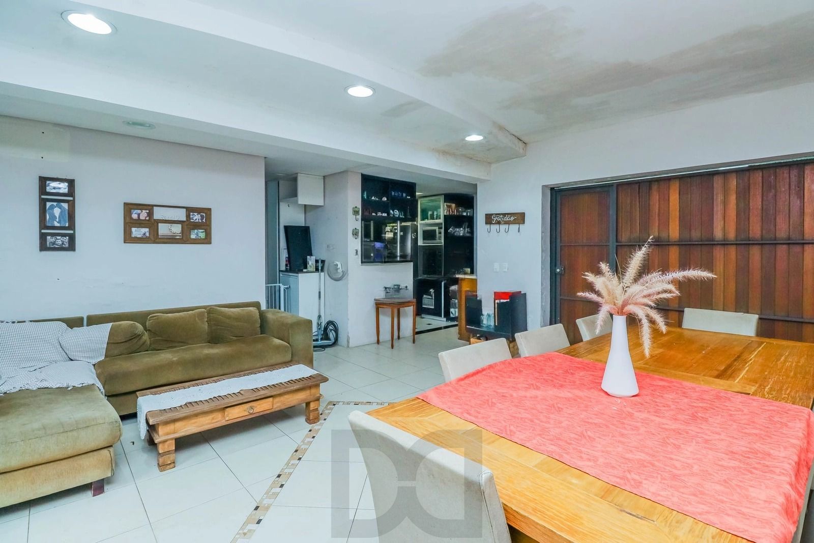 Casa com 4 dormitórios, suíte com closet e amplo terraço no Passo d’Areia — foto 5