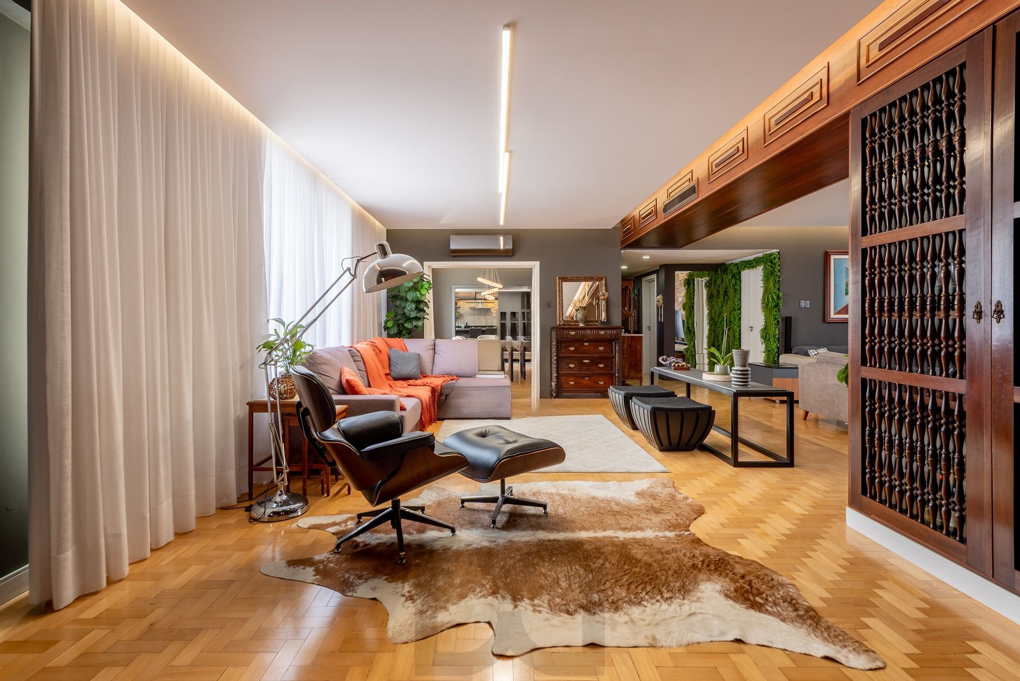 Apartamento com 295m² e 3 dormitórios, 1 suíte, 2 vagas individuais, no bairro Independência — foto 7