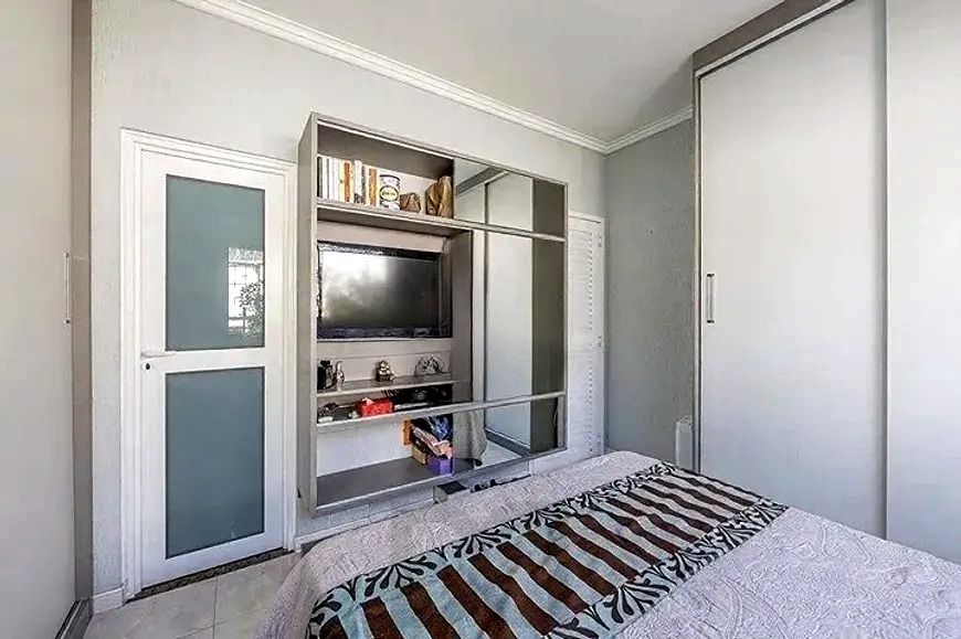 Casa térrea, 160 m² privativos, patio com piscina, no Bairro São Sebastião. — foto 19