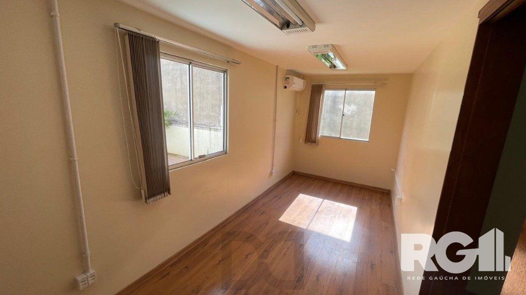 Prédio Comercial Imponente com 1.200m² na Zona Norte de Porto Alegre — foto 22