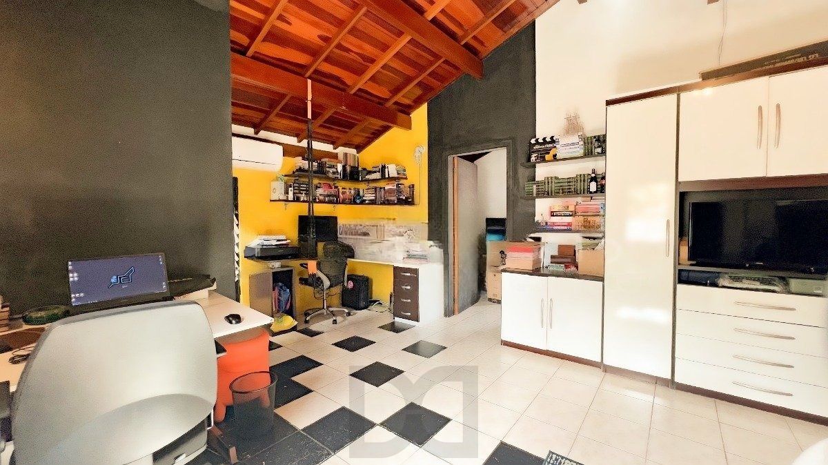 Casa com pátio gourmet e aquecimento solar — foto 23