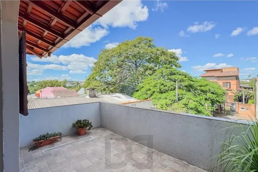 Casa térrea com 4 dormitórios, suíte e 2 vagas. — foto 9
