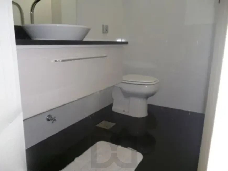 Casa térrea com 3 dormitórios, suíte e 3 vagas. — foto 14