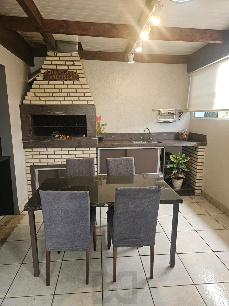 Amplo apartamento 2 dormitórios, suíte com closet, Avenida Brasil - Navegantes — foto 8