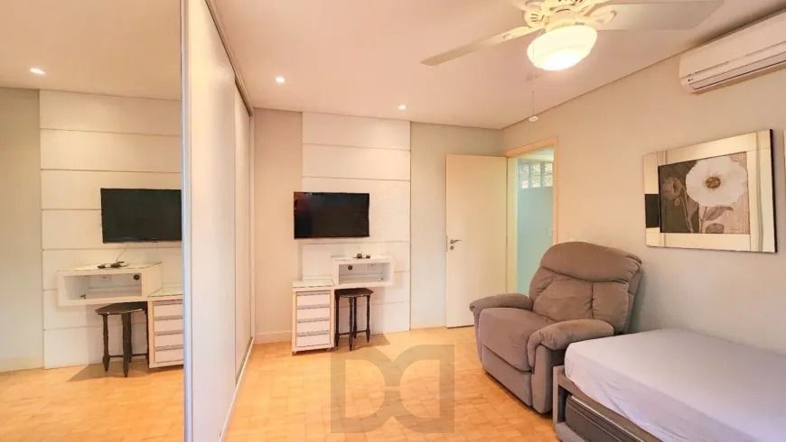 Apartamento 3 dormitórios, suíte, semimobiliado e duas vagas de garagem. — foto 22