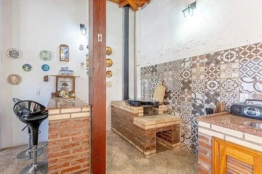 Casa térrea, 160 m² privativos, patio com piscina, no Bairro São Sebastião. — foto 10