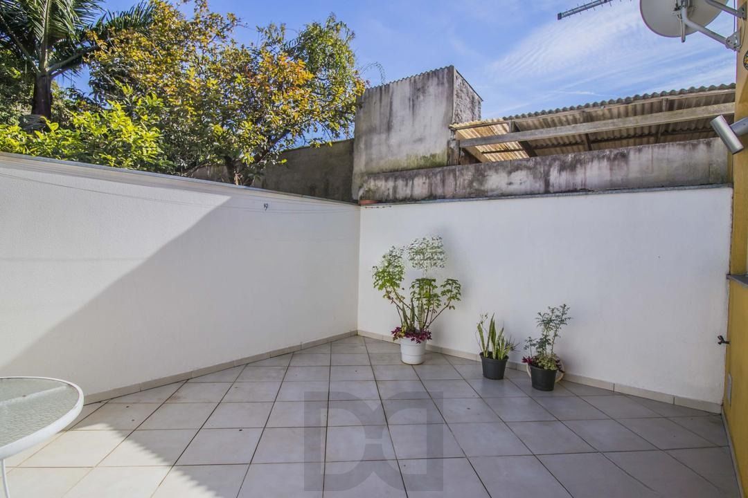 Casa em condomínio com pátio e suíte – Jardim São Pedro, POA — foto 5