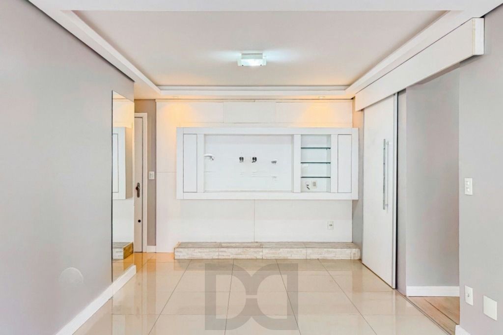 Apartamento 3 Dorm com Suíte e 2 Vagas no Cristo Redentor — foto 5