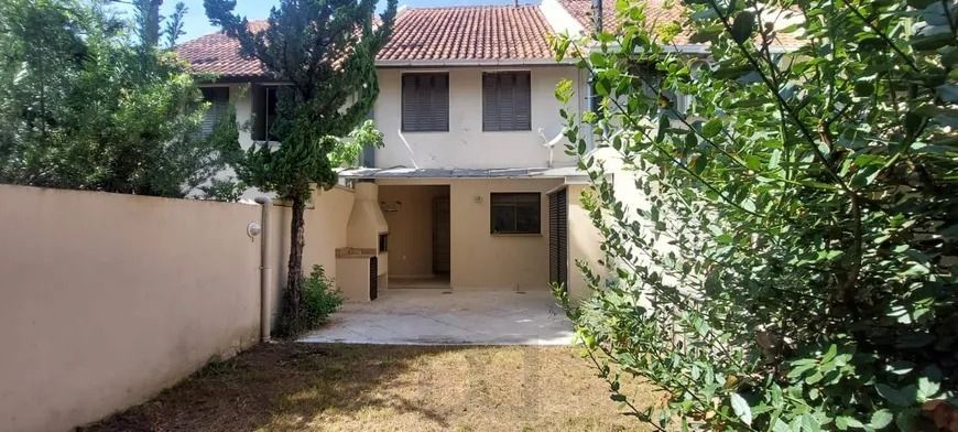 Casa em condomínio com 3 dormitórios, suíte, sótão e lazer completo – 106m² — foto 1